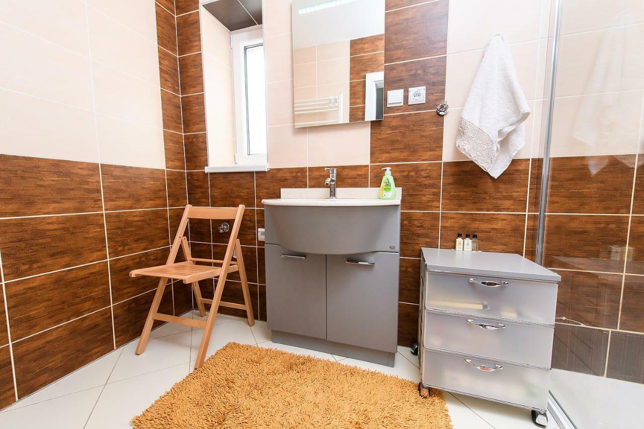 Apartment Carlo 7D Вельки-Славков Екстер'єр фото